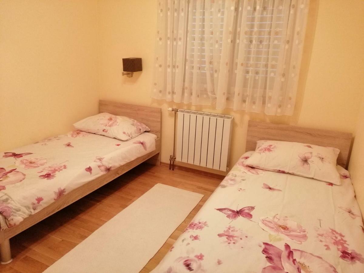 Apartment Markorcula Екстериор снимка